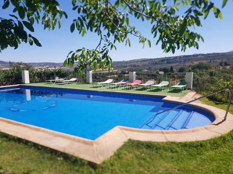 Foto e4aa995c-1270-4c49-94b6-b2d50e2e71c0. Country house with parking pool in Partidas Norte Ronda