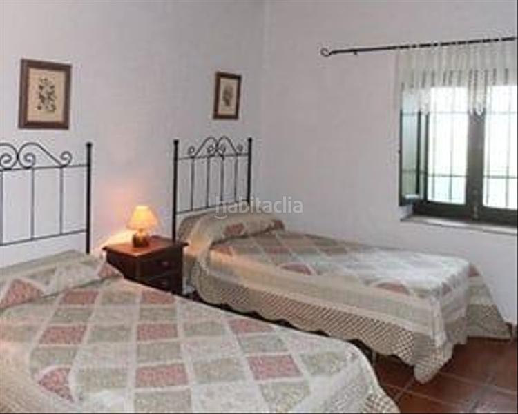 Foto 72e95627-dbee-4c0e-8608-11b64efeeb95. Mas avec parking piscine dans Partidas Norte Ronda