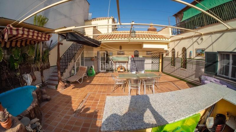 Foto 4e0194b8-68fe-44ef-a1fa-7f30f4d3faa4. Casa a schiera con parcheggio in Santa Eufemia Tomares