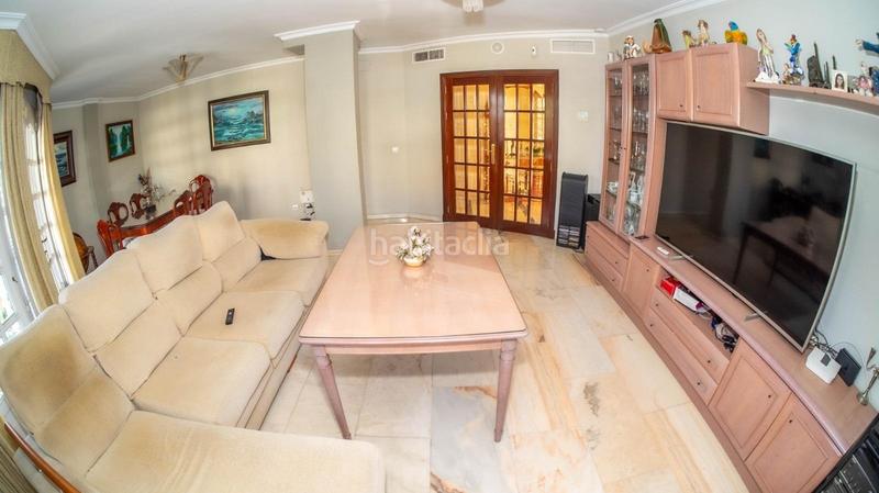Foto b6d270ad-3fe9-4b79-a80b-acc5a475d4d2. Casa a schiera con parcheggio in Santa Eufemia Tomares