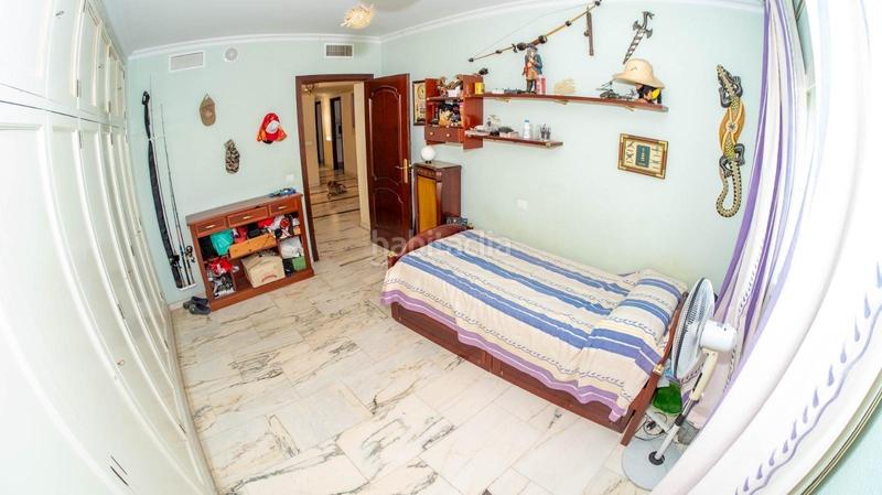 Foto a5ea7572-fb0a-4dea-bed1-7010268ebcd5. Casa adosada en Santa Eufemia Tomares