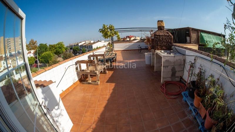 Foto c2e60262-1bdd-4174-a57d-905634007cc7. Casa adosada en Santa Eufemia Tomares