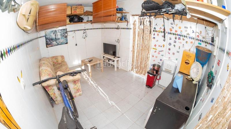 Foto cc278b4a-7aae-4418-9eb9-a28adf547507. Casa adossada amb aparcament a Santa Eufemia Tomares