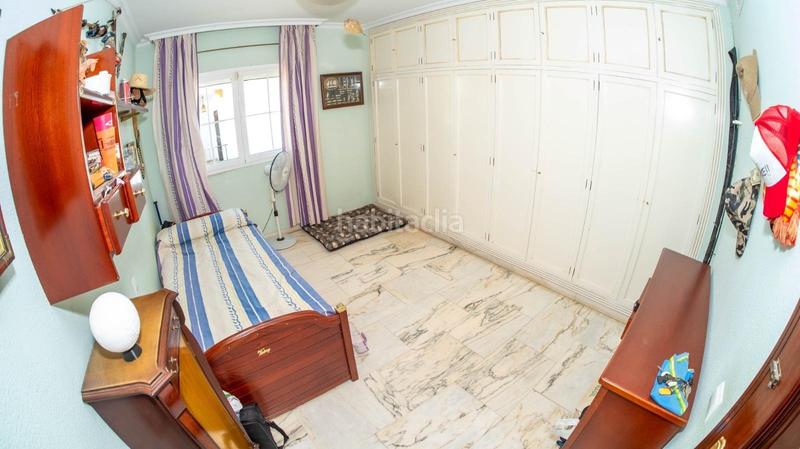 Foto 2beec069-bf55-430b-896d-4bf89ebdb4d0. Semi detached house with parking in Santa Eufemia Tomares