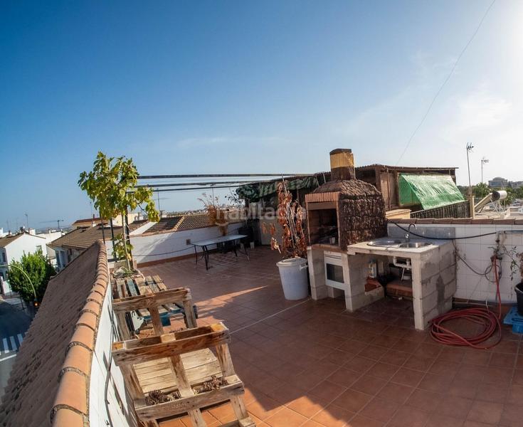Foto 4320cc3d-d442-4d92-bfdd-baa7eca41c09. Semi detached house with parking in Santa Eufemia Tomares