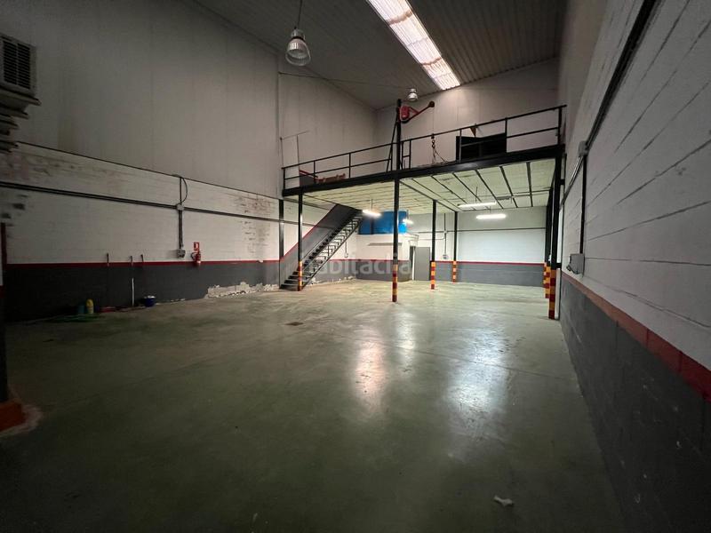Foto b6b87354-270d-4422-b6d8-8d668102b02d. Industrial building in La Motilla - Fuente del Rey Dos Hermanas