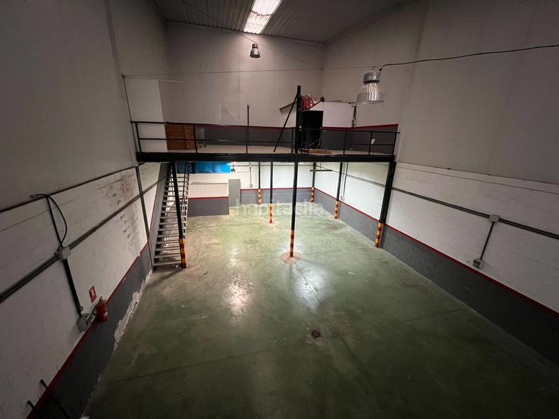 Foto 0da28661-52d1-4b70-aa69-4c06acc577da. Nau industrial a La Motilla - Fuente del Rey Dos Hermanas