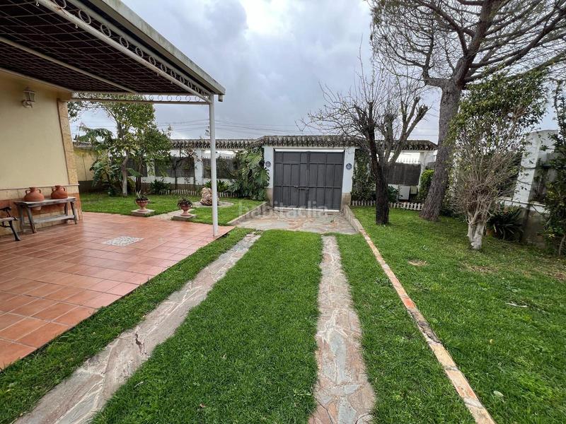 Foto 7bd5c9be-48be-41bd-bc36-91d409ae421b. Casa con parcheggio piscina in Arco Norte - Avda España Dos Hermanas