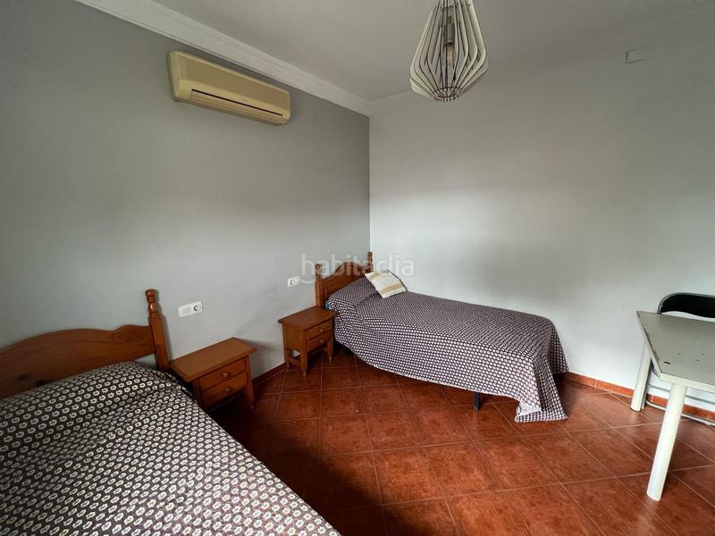 Foto 7ecdbb21-fa74-4e80-b9ca-1cdd09ba85d0. Casa con parcheggio piscina in Arco Norte - Avda España Dos Hermanas