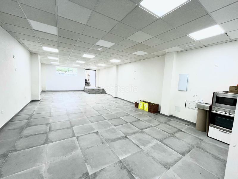 Foto d7e8b177-253e-420c-a032-cab9f679c069. Local comercial en Camas