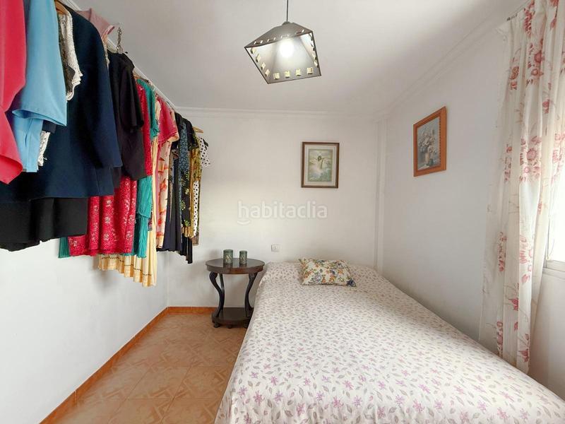 Foto 2d041b7d-caf0-456b-8bd6-1eb9edc75f0e. Pis a Zona Miraflores Marbella