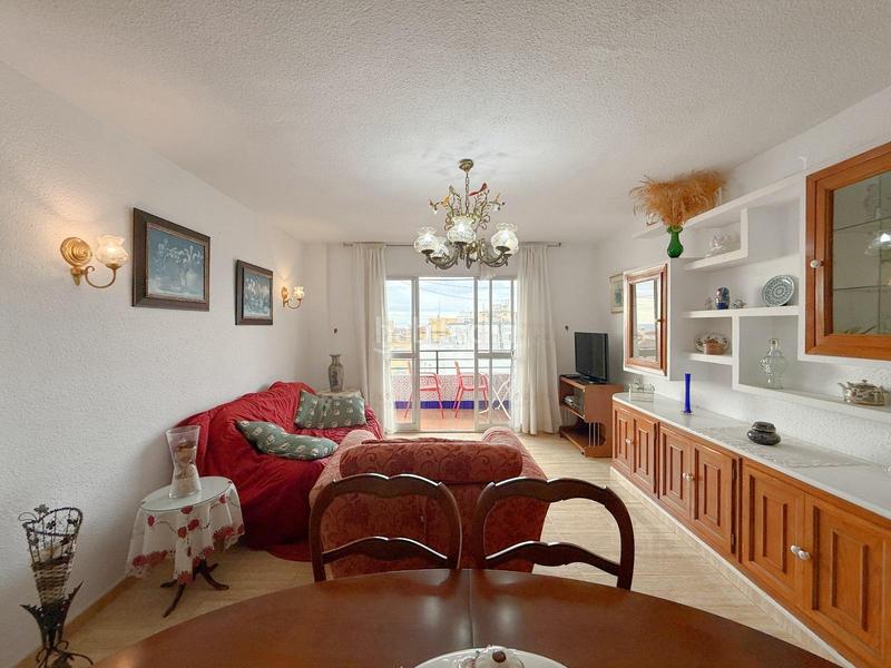 Foto 06cfded0-b2e7-4774-9431-dc8a668c5896. Piso en Zona Miraflores Marbella