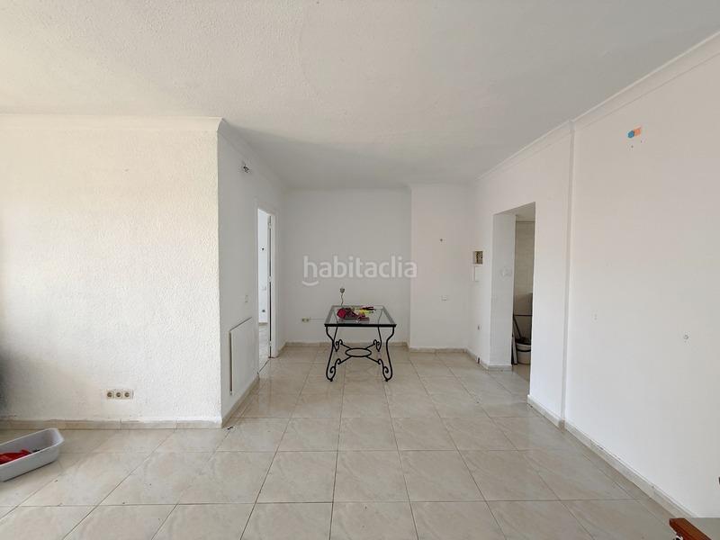 Foto 598359d3-d6f8-4f28-a308-d08f8e3402c4. Maison jumelée avec parking piscine dans Calahonda Mijas