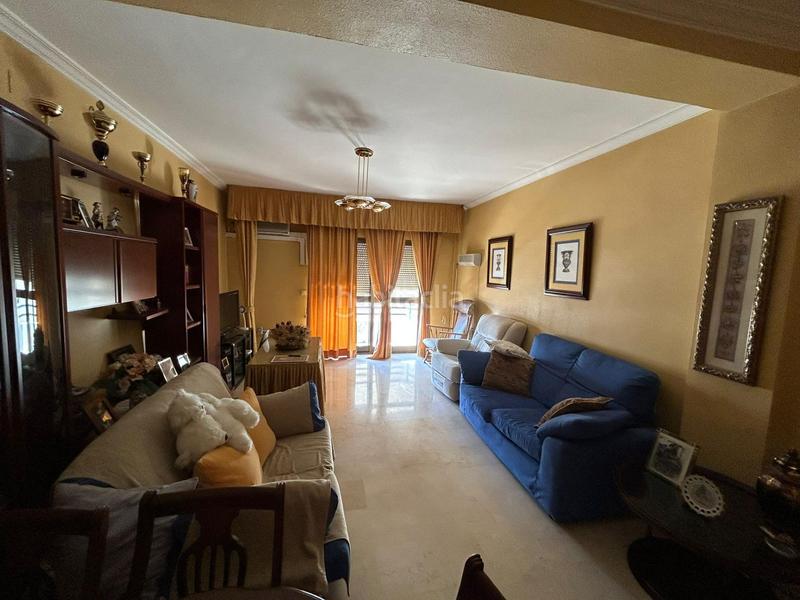 Foto 2e9f16fb-152e-45e5-be39-70539e564df1. Flat with parking in Bellavista Sevilla