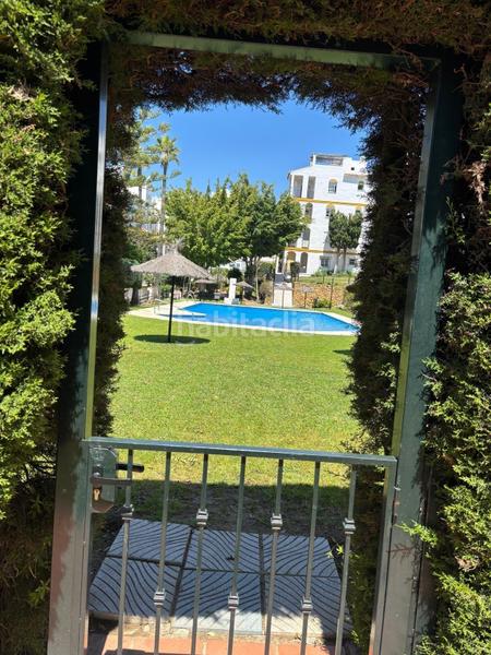 Foto 4acd9166-0a11-4d26-9058-68674e4f20ab. Appartamento con parcheggio piscina in Nueva Atalaya Estepona
