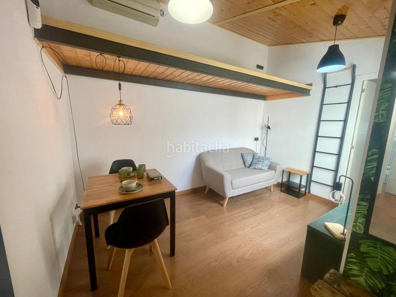 Foto 728fa1a2-8b9f-41d6-89e9-4925ef030c6a. Penthouse in San Gil Sevilla