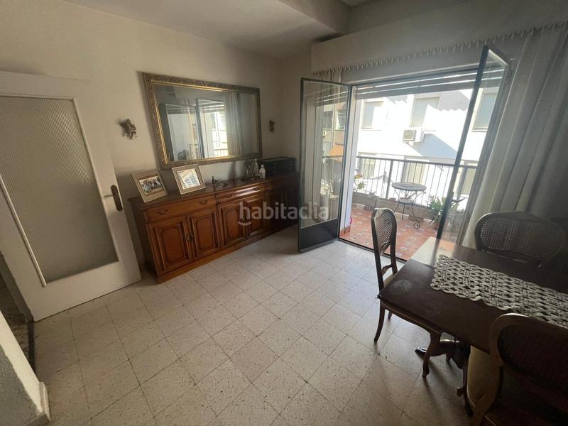 Foto cf2d440f-18e6-4f03-a92f-36a6cfdbca3c. Piso en Los Remedios Sevilla