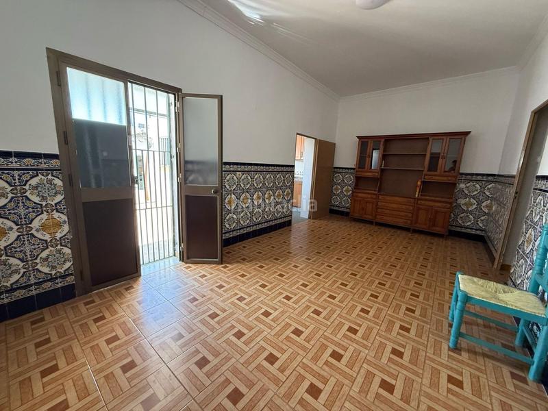 Foto 17151a3c-f56a-4d95-bc02-8d6facf519fb. Casa en Gines