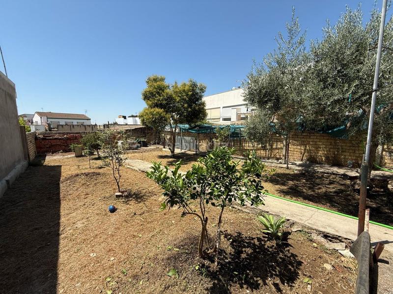 Foto ac9407dc-b712-4bff-b9ec-4f1e1723446b. Casa en Gines