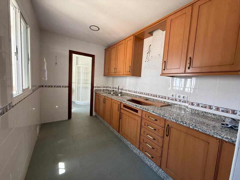 Foto e248237a-09f9-4304-98cb-5bf59a418409. Casa en Gines