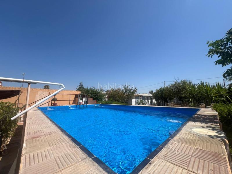 Foto 13b217cc-3519-4f5b-afee-7d56ca3d9d3d. Bauernhof mit parking pool in La Hacienda - Nueva Andalucía Dos Hermanas