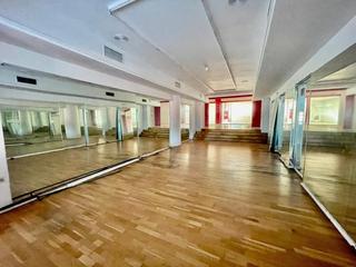 Rent Business premise  Calle de san luis gonzaga