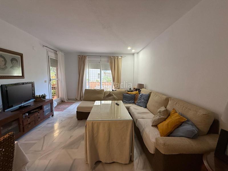 Foto d86338a7-d122-41b1-93d4-5090cb9d92b6. Flat with parking pool in Santa Eufemia Tomares