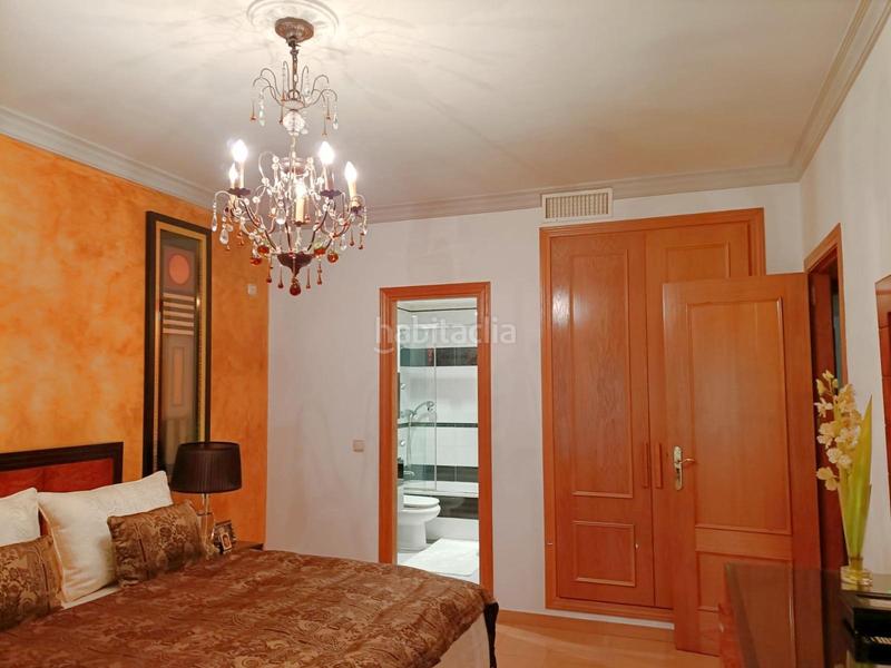 Foto 53528d8d-8a8b-4bb8-b682-a76e7ae342fe. Apartament amb aparcament piscina a San Pedro de Alcántara Pueblo Marbella