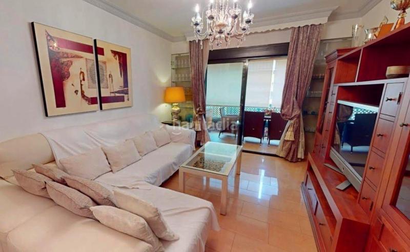 Foto 68a69d16-f1c6-44e1-b751-9a340c5ca53a. Apartament amb aparcament piscina a San Pedro de Alcántara Pueblo Marbella