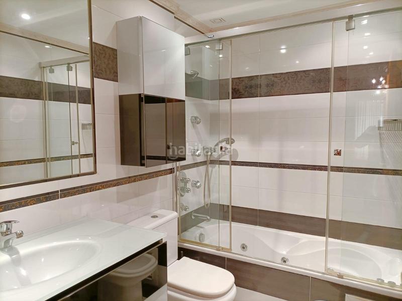 Foto f26cbc1b-5524-4f00-bf0d-d0bc70cae382. Appartement avec parking piscine dans San Pedro de Alcántara Pueblo Marbella