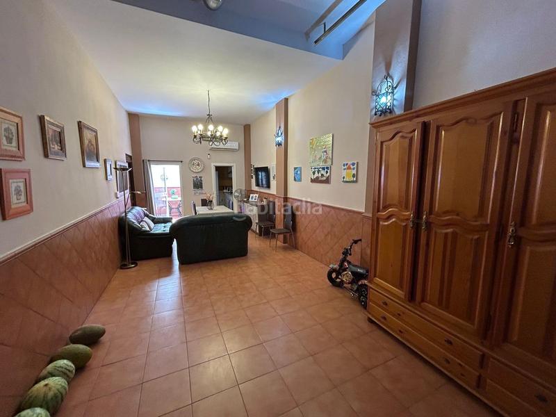 Foto 6866d64a-2781-417c-aeb1-edc51f7d4159. Maison jumelée avec parking dans Nueva Alcalá Alcalá de Guadaira