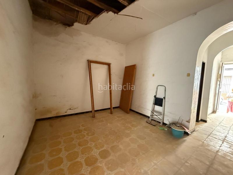 Foto 2e1937f3-3a4c-4119-9fe2-336580b6c07c. Casa adossada a Pilas