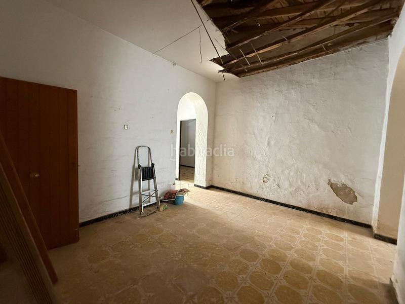Foto 4d62b14c-b615-4bd1-b529-f43f68a11324. Casa adossada a Pilas