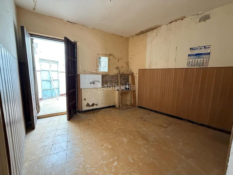 Foto 64a1462f-5185-4723-82f3-6dd63e66fff4. Casa adossada a Pilas