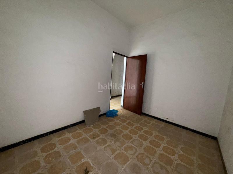 Foto 87c76768-c5b8-4e5a-b343-48a37d6a6790. Casa adossada a Pilas