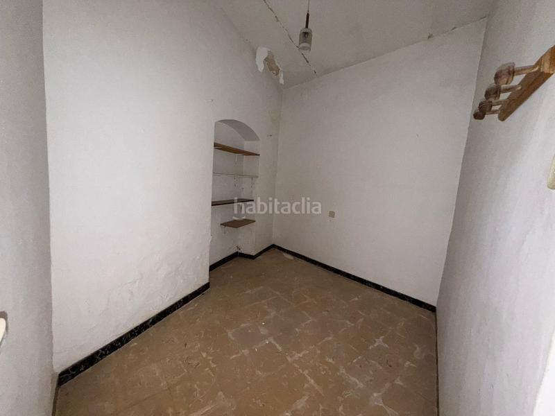 Foto e239a0c0-fb75-4365-a27f-3e952b069a45. Casa adossada a Pilas