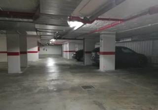 Parking coche en Calle Profesor Manuel Olivencia Ruiz