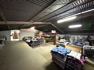 Nau industrial  Avenida hacienda san antonio