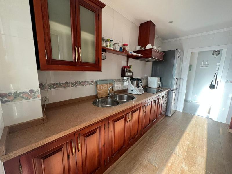 Foto 70550e5b-18b1-40b6-b5c2-775875f96eed. Appartamento con riscaldamento parcheggio piscina in Utrera