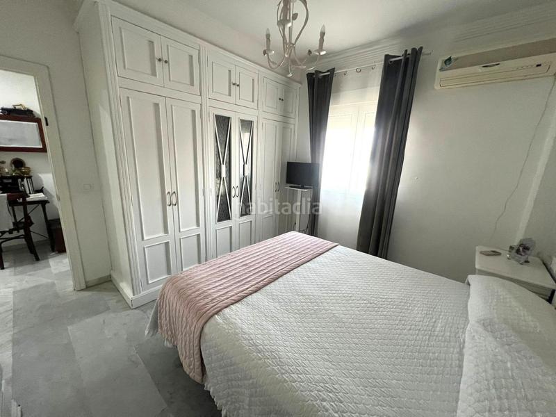 Foto 745da986-0bbe-47e4-a430-f233abcf2f44. Flat with heating parking pool in Salesianos Utrera