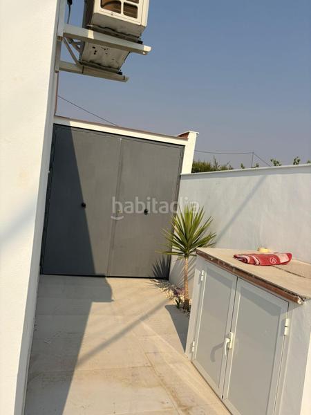 Foto 431e437a-c20e-4177-808e-52658c7583a4. Chalet con riscaldamento parcheggio piscina in Vista Azul - Consolación Dos Hermanas