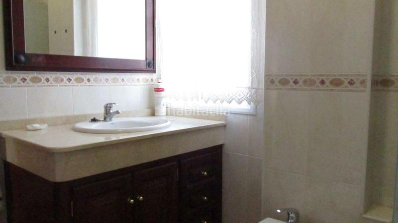 Foto 4d1dffd0-2621-4dde-beb6-580738d91a70. Casa pareada en San Pedro de Alcántara Pueblo Marbella