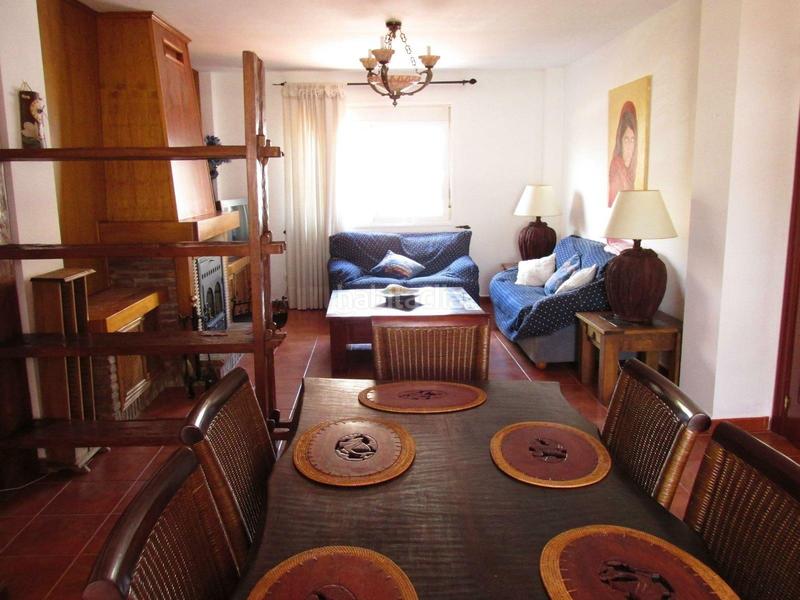 Foto 789b8f9b-eeef-4159-a97d-88a122add7f5. Casa pareada en San Pedro de Alcántara Pueblo Marbella