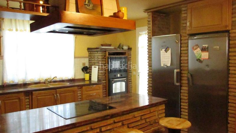 Foto e5178ca3-f5d5-41f8-b50f-476abddb3f6e. Casa pareada en San Pedro de Alcántara Pueblo Marbella
