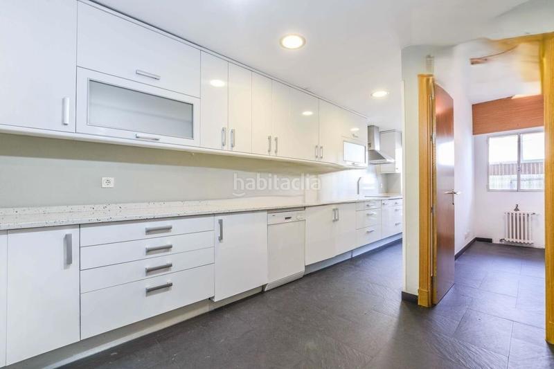 Foto ba4f3ad0-529d-42c4-a2ea-42686d6c1b9e. Appartamento con parcheggio in Cuatro Caminos - Azca Madrid
