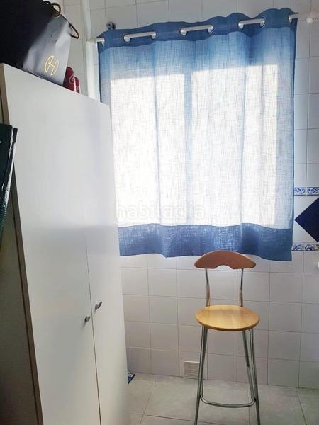 Foto 0d4916ba-7028-4975-91eb-7249e298160d. Flat with parking in colores - entreparques Sevilla