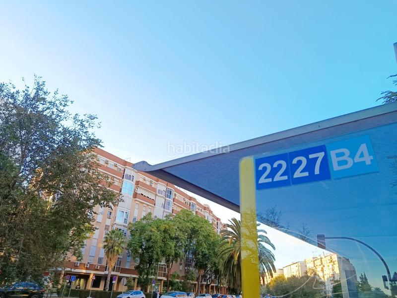 Foto 68ba1748-5faf-436b-b1b8-4430ecec2f54. Flat with parking in colores - entreparques Sevilla