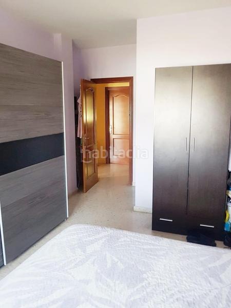 Foto d171bca8-4cb4-4994-b7c0-d912ec992388. Piso en colores - entreparques Sevilla