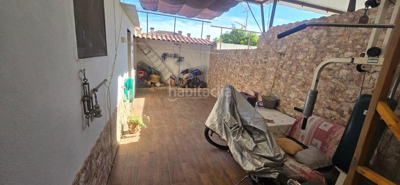 Foto 3ad6dc31-e87c-4fdf-b6b6-6917378f343c. Casa a schiera con parcheggio in Espartinas pueblo Espartinas