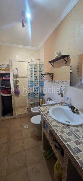 Foto 62688c61-3703-4d65-befe-a5353c20e47a. Casa a schiera con parcheggio in Espartinas pueblo Espartinas